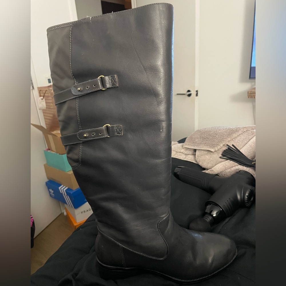 Isaac Mizrahi Dark Leather Tall Boots